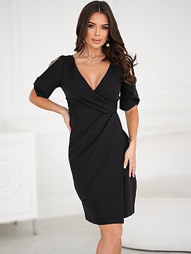 Cocktail dress Bicotone  Stylish and feminine dress with a fitted cut, perfect for elegant occasions. The wrap neckline subtly accentuates the bust, while the split 