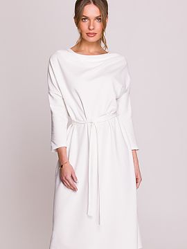 Daydress Stylove  Stylish oversized dress made of high-quality modal fabric, which is soft, breathable and extremely pleasant for the skin. The loose fit prov