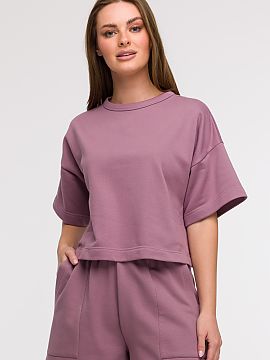Sweatshirt BeWear  Loose women\'s cropped blouse is the perfect choice for summer, everyday styling. Its simple, boxy cut and waist-length make it great for pa