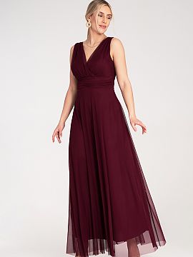 Cocktail dress Figl  Maxi dress without sleeves with a wrap front neckline and a deep cut on the back. The top is gently gathered, with a wide band under the bus