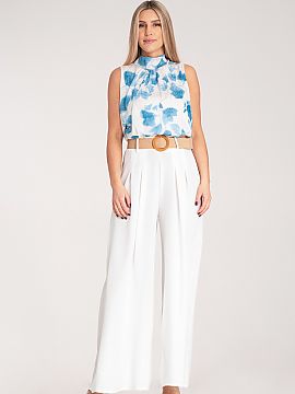 Women's pants Figl  Wide trousers with a high waist and a decorative, woven belt. Light material and loose fit provide comfort, while subtle pleats add elegance
