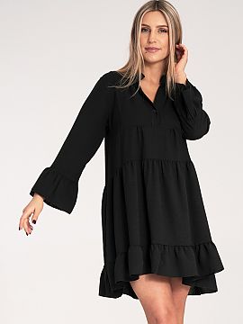 Daydress Figl  Loose dress with ruffles. V-neck with a delicate stand-up collar and a button closure.