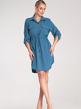 day dress Figl  Shirt dress buttoned with a classic collar and two pockets on the chest. Adjustable sleeves with the option of rolling up. Waist tie emphasi