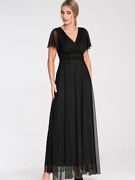 Long gown Figl  Midi dress made of mesh with short butterfly sleeves. The model has built-in cups and a sweetheart neckline. Flared bottom with lining. Wide