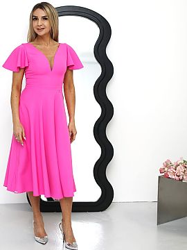 Cocktail dress Jersa  An elegant midi dress fastened with a discreet, covered zipper is the perfect choice for special occasions. The fitted top with subtle mesh 