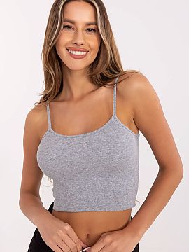 Top Rue Paris  A short top with straps made of ribbed material is the perfect base for everyday styling. The smooth pattern and classic, round neckline giv