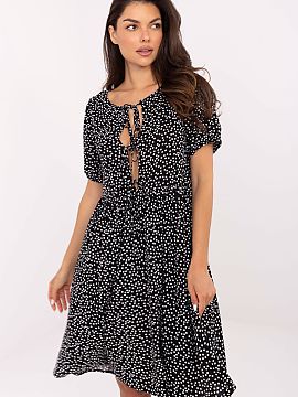 Daydress Sublevel  Airy and comfortable dress with a flared cut, perfect for summer days. Made of pleasant to the touch viscose, which gently flows around the 