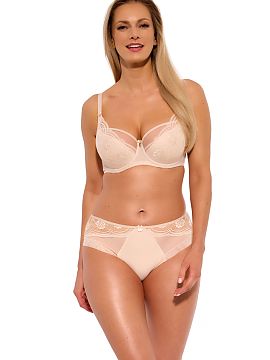 Panties Gaia  Women\'s panties made of soft microfiber are the perfect combination of comfort and feminine style. Subtle lace decorations and a decorative