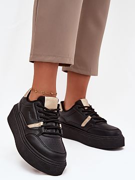 Sport Shoes Step in style  Women\'s sneakers from Big Star. Made of eco leather, set on a platform that adds height and slims the silhouette. Soft insole provides comf