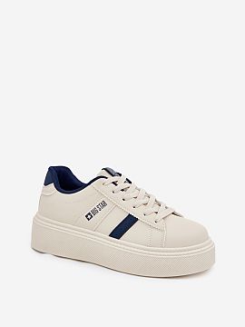 Sport Shoes Step in style