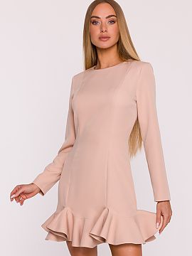 Cocktail dress Moe  The subtle and feminine dress made of smooth fabric with a matte finish is a perfect choice for many occasions. The simple form has been enr