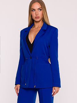 Jacket Moe  Stylish women\'s blazer made of smooth fabric with a matte finish is a combination of classic style with modern functionality. The loose ove
