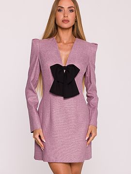 Daydress Moe  The unique dress made of tweed fabric in a melange pattern is an elegant proposal with a touch of modern character. The structured material 