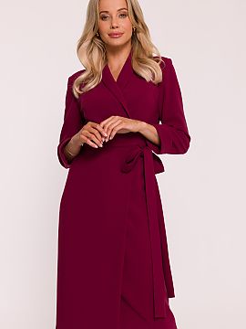 Daydress Stylove  Stylish dress in a wrap-around style, made of smooth fabric with a soft finish. The V-neckline is finished with an elegant shawl collar, whi