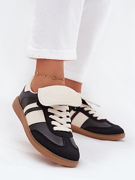 Sport Shoes Step in style  Women\'s sneakers made of eco leather. They are characterized by a unique, turned-up tongue that gives them a modern look. They offer comfor