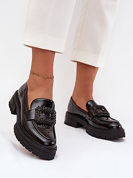 Mocassin Step in style  Women\'s loafers made of eco leather are a fashionable and comfortable option for everyday wear. Set on a platform with a flat heel, they en