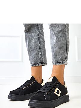 Sport Shoes Solea  Stylish women\'s sports shoes made of high-quality eco leather, which combine comfort with a fashionable design. The model has a round toe, 