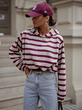 sweatshirt LaBalancia  ERITH sweatshirt is a stylish and comfortable choice for anyone who values elegance and modern design. Made of high-quality materials, it wi