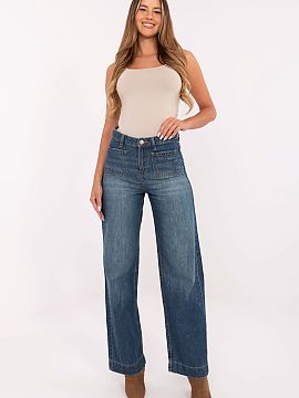 Jeans Sublevel  Women\'s relaxed fit jeans in a casual style, perfect for everyday and casual styling. Made of high-quality cotton, they provide comfort and