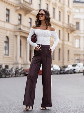 Women's pants LaBalancia  Trousers FERN Brown are the perfect choice for those looking for a combination of comfort and elegance. Made of high-quality materials, thes