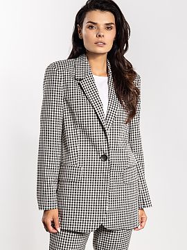 Jacket awama  An elegant women\'s checked blazer in a loose oversized fit combines comfort and timeless style. The classic lapel collar and button closure