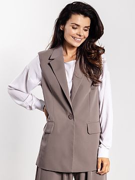 Vest awama  Stylish vest in a simple, classic cut is a timeless wardrobe staple. The single-button closure and lapels at the neckline emphasize its eleg