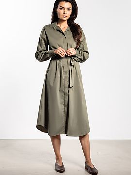 day dress awama  The midi dress with a shirt-like silhouette combines classic style with comfort. The simple line with buttons along the entire length makes 