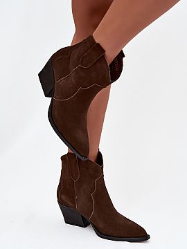 Heel boots Step in style  Women\'s boots made of natural suede are stylish footwear in a cowboy atmosphere that will add character to any outfit. The slip-on model en