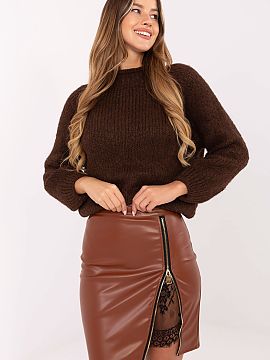 Short skirt Rue Paris  The leather mini skirt made of eco-leather is a combination of elegance and modern style. Made of a high-quality blend of polyester and poly