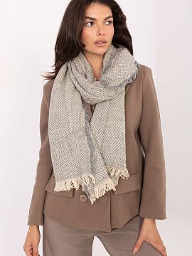 Sal AT  Stylish and soft scarf in a classic fir tree pattern, which will add elegance to any outfit. Made of 100% acrylic, it is pleasant to the tou