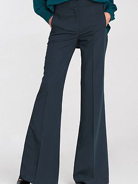 Women trousers Nife  Stylish women\'s trousers with a fitted cut and medium waistline, which emphasize the silhouette while maintaining an elegant character. The