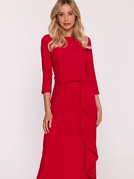 Evening dress Stylove  An elegant cocktail dress with a frill is a proposal for women who appreciate subtle classic with a touch of modernity. Made of smooth fabri