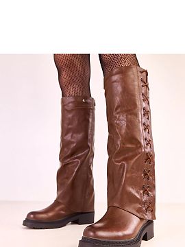 Kozaki Solea  Modern and functional boots with a detachable outer layer of the upper, which allow for creating two different stylizations in one model. Ma