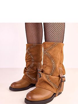 Kozaki Solea  Stylish low boots with a rolled shaft, combining elegance with subtle decoration sparkle. Made of high-quality eco-friendly suede leather, t