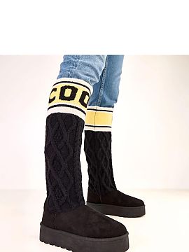 Snow boots Solea  Warm and stylish snow boots with a high upper, combining functionality with trendy winter design. Made of high-quality faux suede, they look