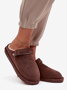 Slippers Step in style  Women\'s slippers made of soft eco-suede fabric are a comfortable and practical option for colder days. They have a sole made of rubber mate