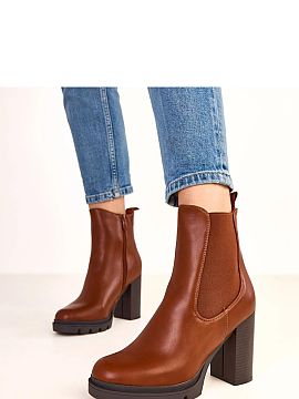 Heeled boots Solea