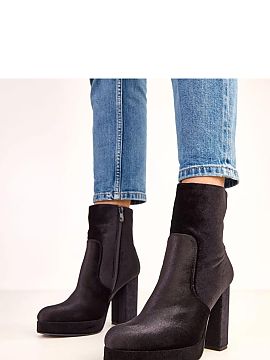 Heeled boots Solea  Elegant ankle boots with a delicate shine, made of high-quality ecological suede leather. The model impresses with the subtle glow of the ma