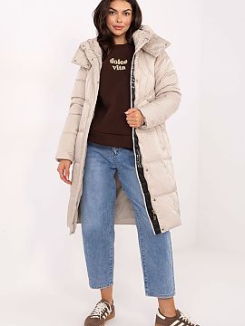 Jacket MBM  This women\'s down jacket is a reliable choice for cold days in the fall/winter season. Made of durable polyester, it is lightweight, yet re