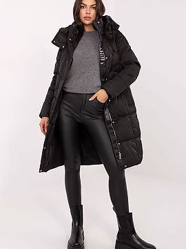 Jacket MBM  This women\'s down jacket is a reliable choice for cold days in the autumn/winter season. Made of durable polyester, it is lightweight, yet 