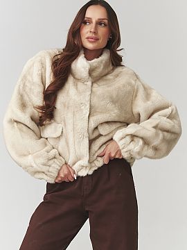 Jacket Makadamia  Add a touch of luxury to your wardrobe! Our women\'s jacket with eco fur is a combination of elegance, comfort, and timeless style. Soft to 