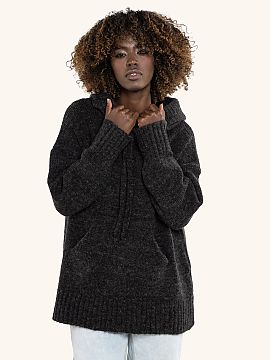 sweter awama  Warm sweater with long sleeves, made of wool with a hood. A proposal for women who appreciate timeless elegance and minimalism. Made in Pola