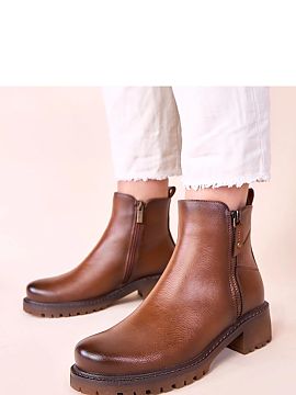 Heeled boots Solea  Discover brown ankle boots on a delicate heel with a decorative zipper Terina, which combine elegance and comfort. These unique Gemre brand 