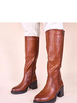 Heeled boots Solea  Discover unique brown boots with a flexible insert Akia from the renowned brand Gemre. These stylish and elegant flat boots are the perfect 