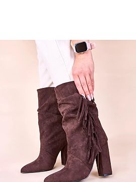 Heeled boots Solea  Discover the latest trend in footwear fashion with brown fringe slip-on boots with a chunky heel from Briena. These unique slip-on boots com