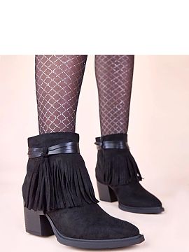 Heeled boots Solea  Discover our latest proposal, black fringed ankle boots on a stiletto heel from the Gemre Mulan brand. These unique ankle boots have been de