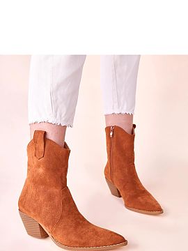 Heeled boots Solea  Discover the unique style and comfort with brown Alka cowboy boots from the renowned Gemre brand. These extraordinary heeled ankle boots are