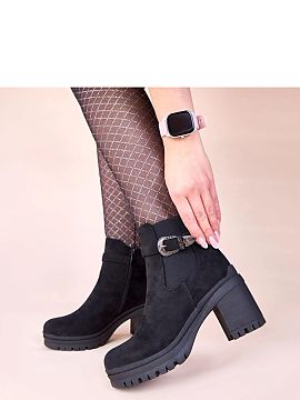 Heeled boots Solea