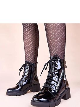 Botki Solea  Discover unique black patent ankle boots with a decorative zipper Ailis from the renowned brand Gemre. These elegant block heel ankle boots 