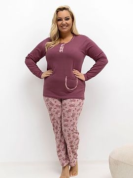 Plus Size Pajamas Forever Pink  Women\'s plus size pajamas are a comfortable, two-piece set created with full comfort and feminine style in mind. The set includes a long-sl